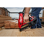 M18 FUEL™ 30 Degree Framing Nailer App Shot