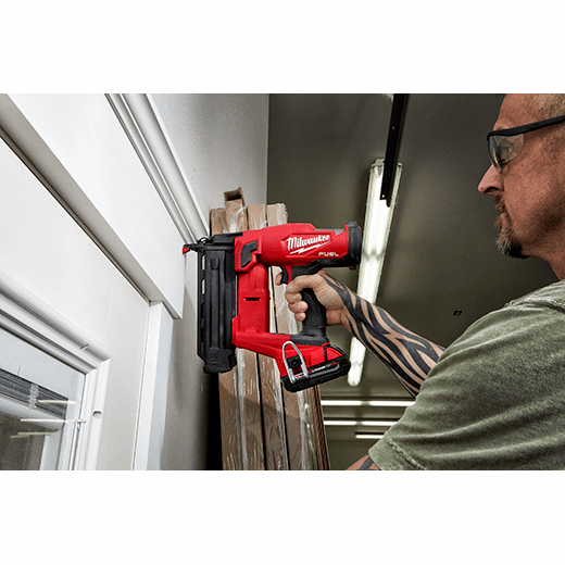 2746-21 - M18 FUEL™ 18 Gauge Brad Nailer